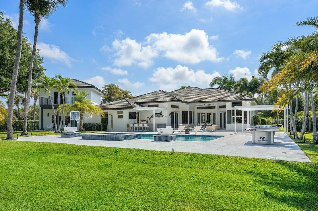 Photo of 8331 Sawpine Road