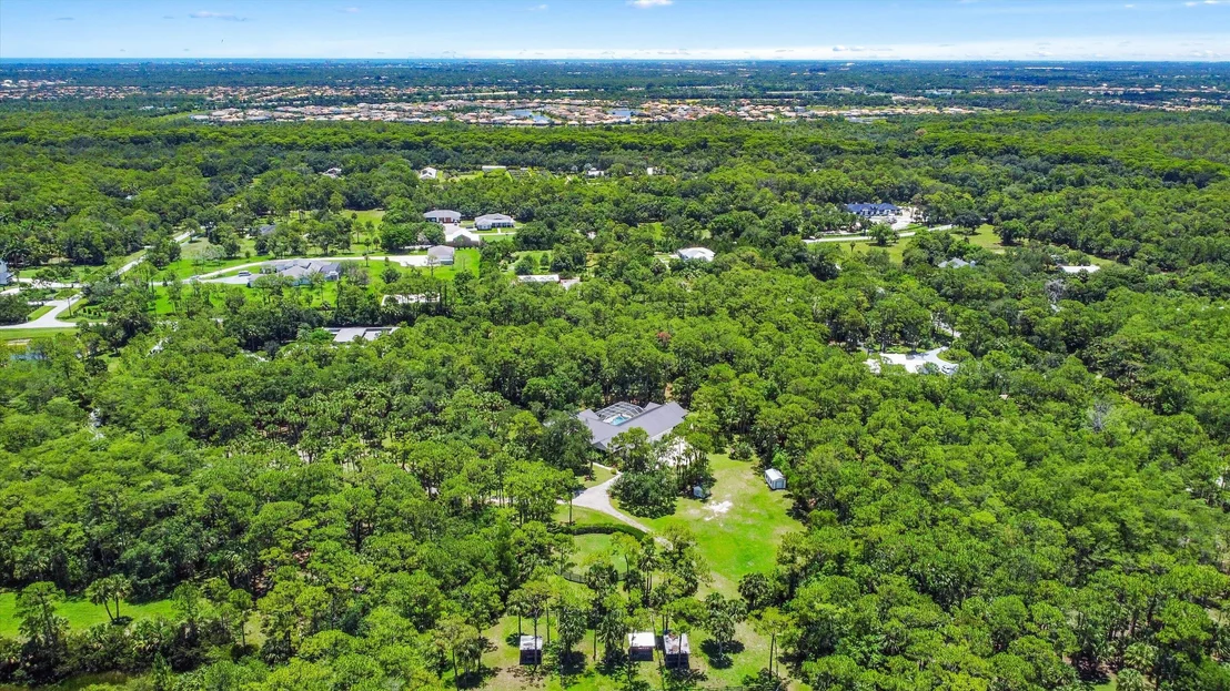 Photo of 9266 Oak Hammock Lane