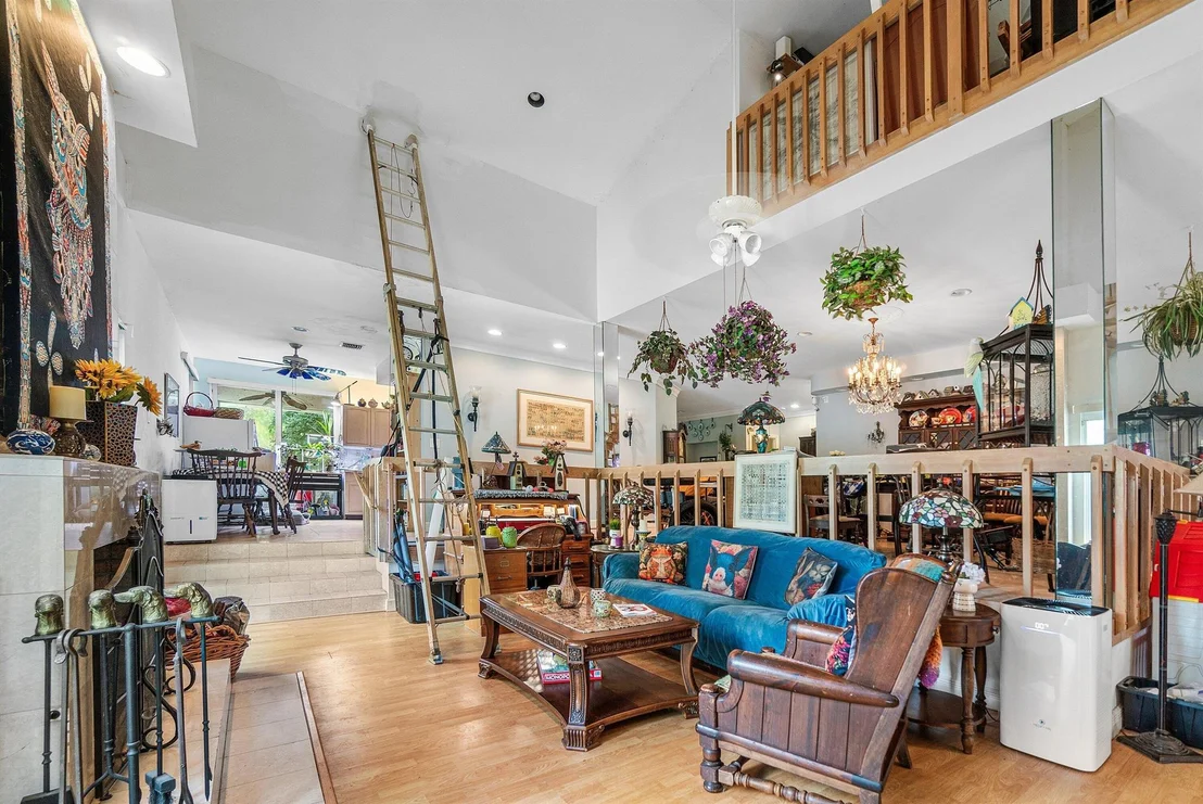 Photo of 16457 115th Avenue N