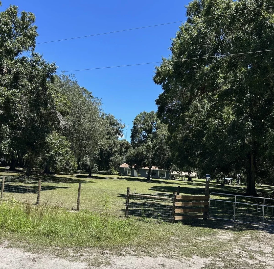 Photo of 30000 NE 65TH Terrace