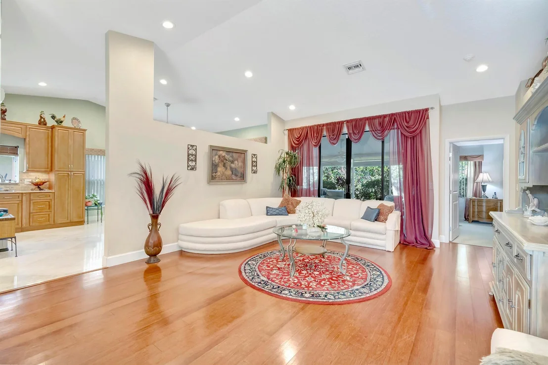 Photo of 8361 Leeway Lane