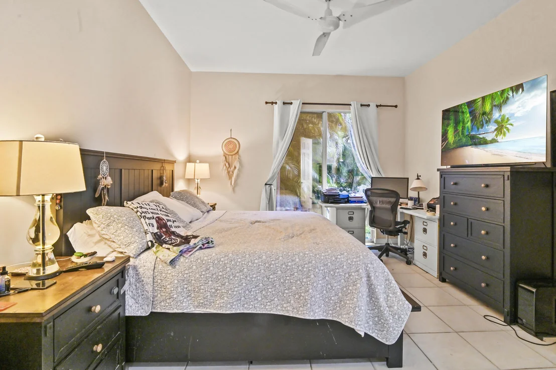 Photo of 4766 Valencia Drive