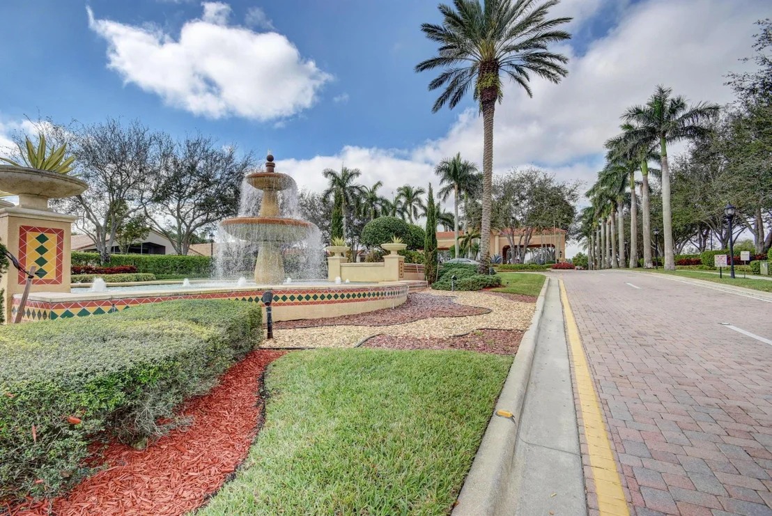 Photo of 5394 Landon Circle