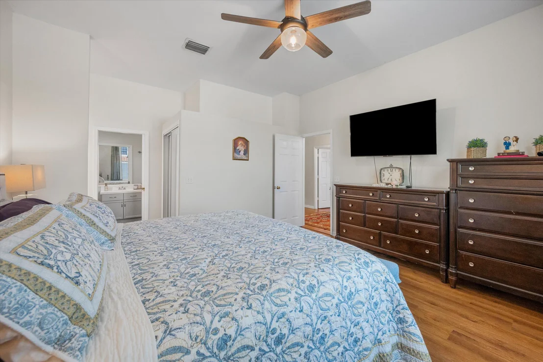 Photo of 1110 Aviary Road