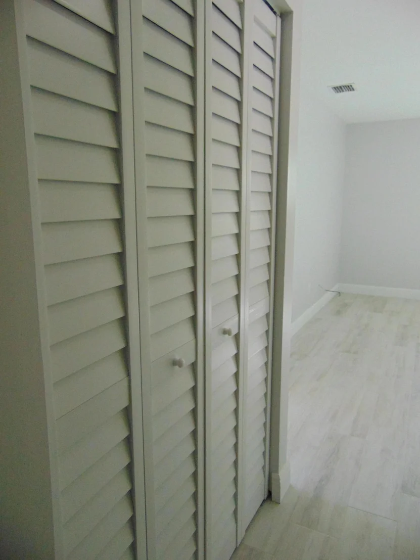 Photo of 584 NW 45th Drive