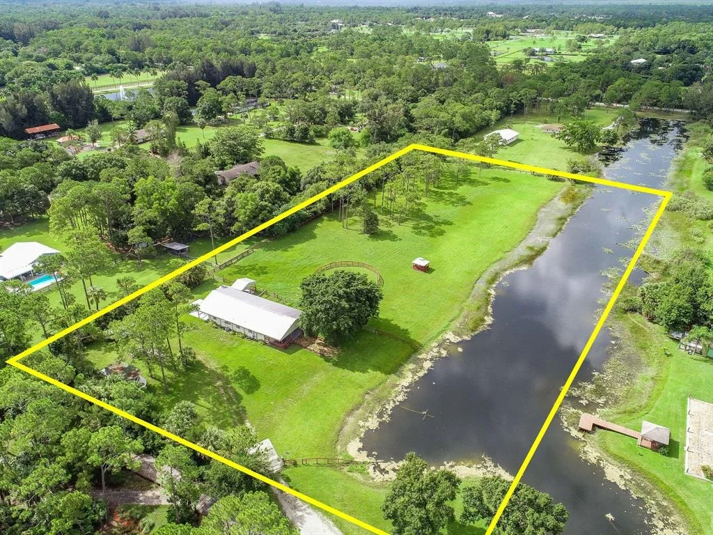 Photo of 10959 Pinewood Trail