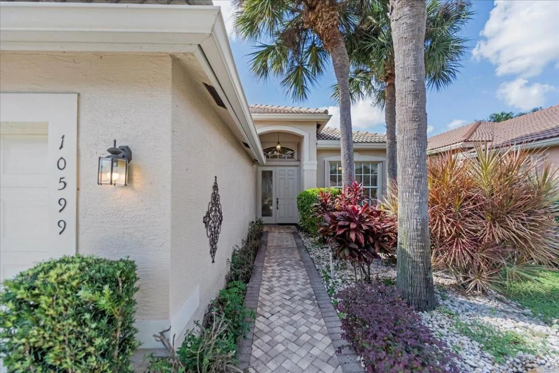 Photo of 10599 Silverton Lane