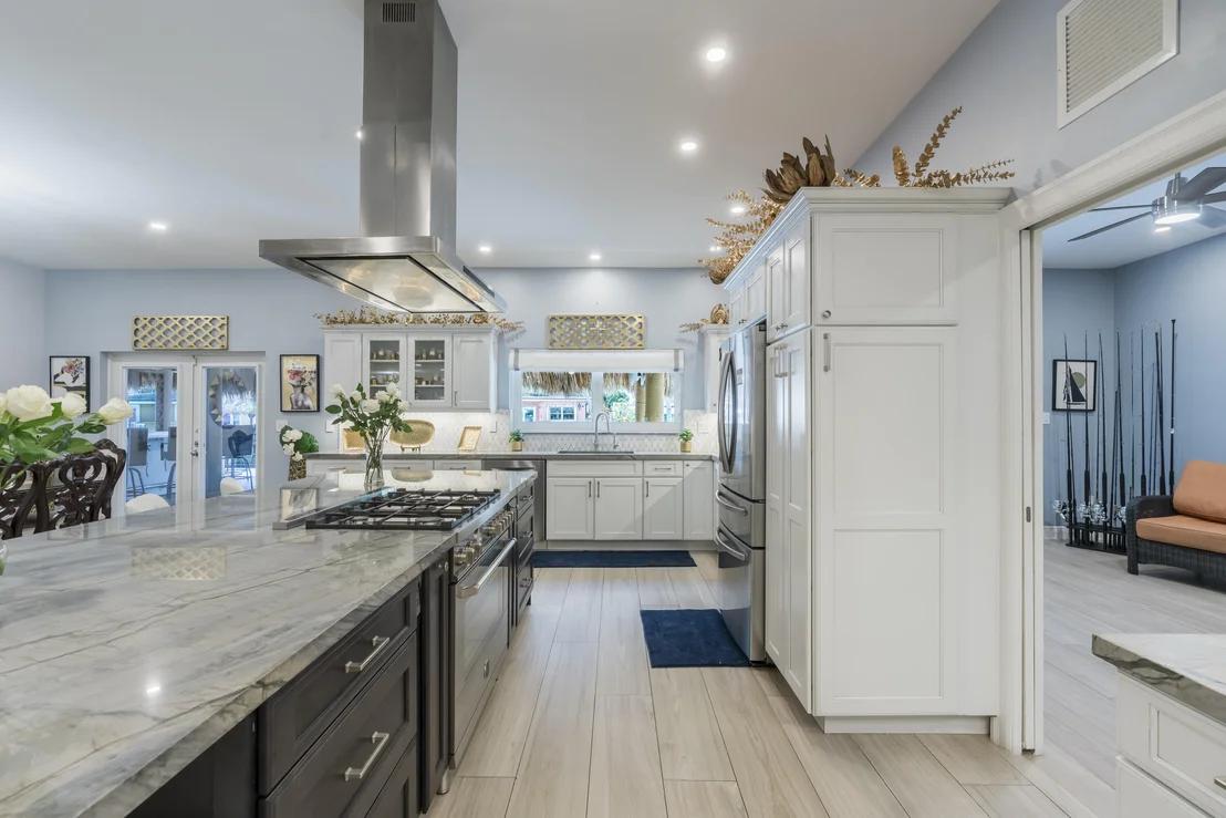 Photo of 851 SE 5th Avenue
