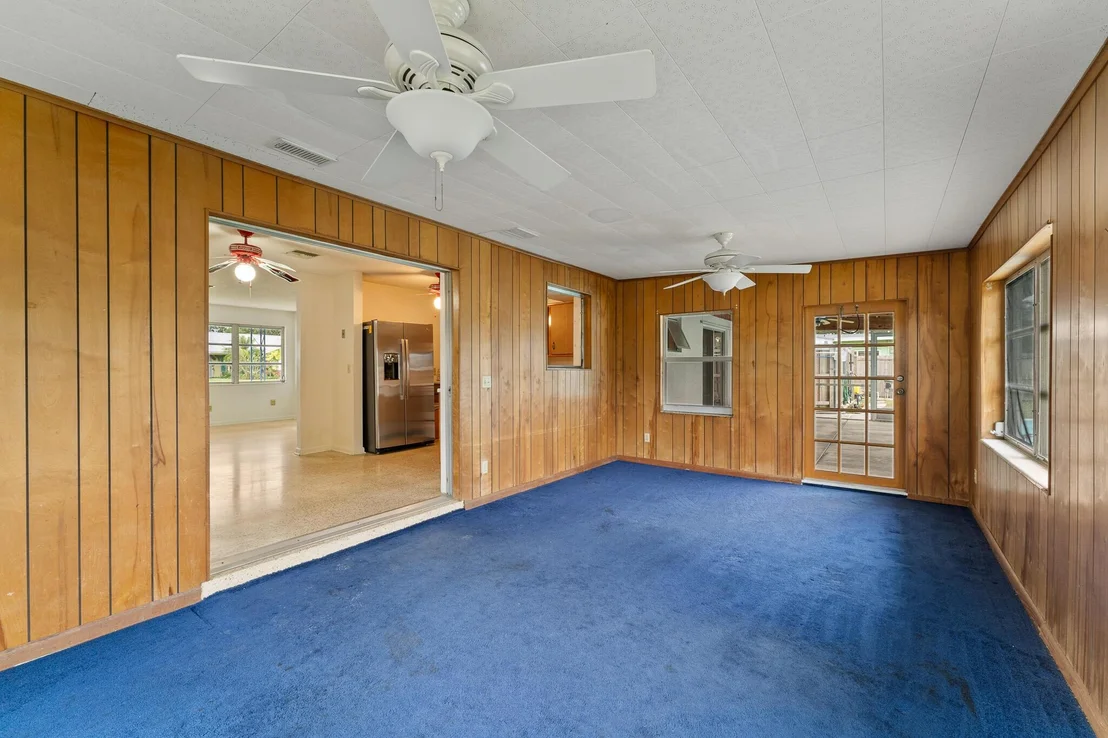 Photo of 1121 NW 15th Terrace