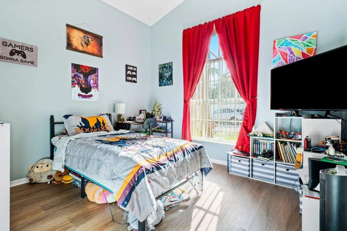 Photo of 7481 Oakboro Drive