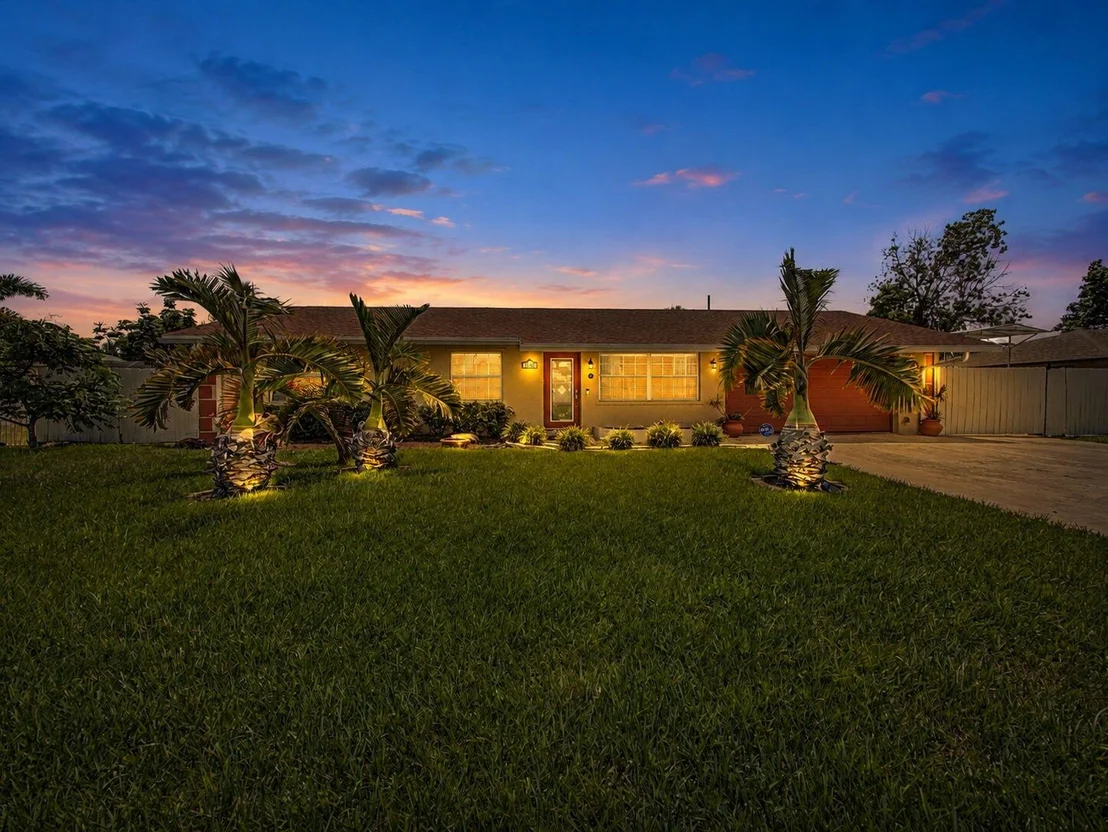 Photo of 3190 Starboard Drive