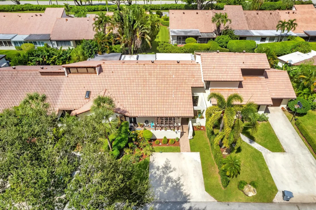 Photo of 6727 Tiburon Circle