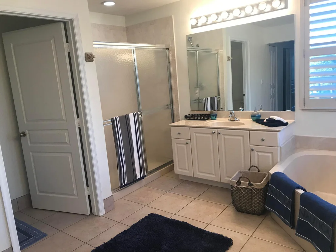 Photo of 5034 Solar Point Drive