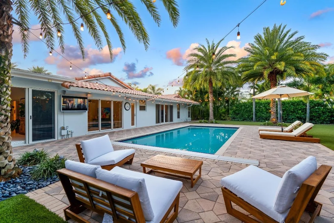 Photo of 745 Periwinkle Street