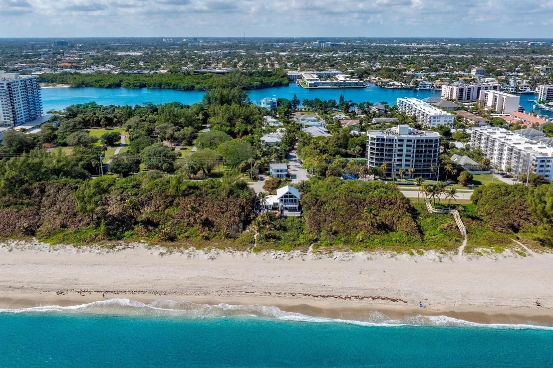Photo of 970 Lago Mar Lane