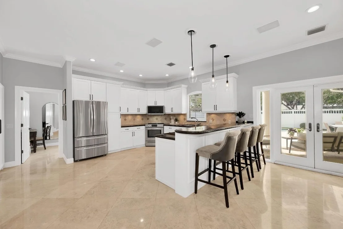 Photo of 8 Oneida Lane