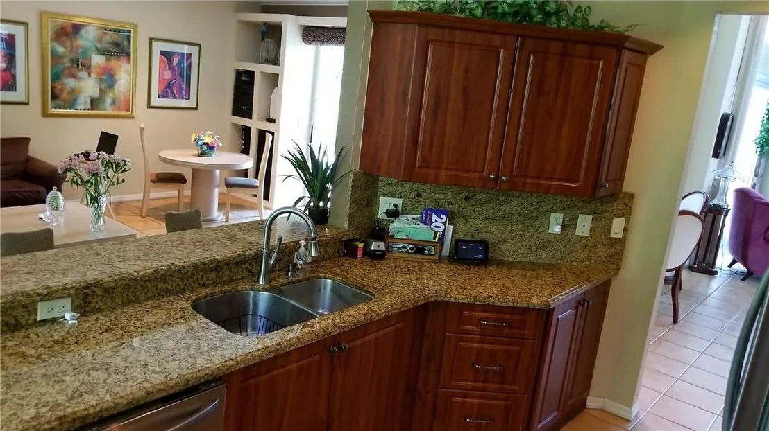 Photo of 6020 NW 58th Way
