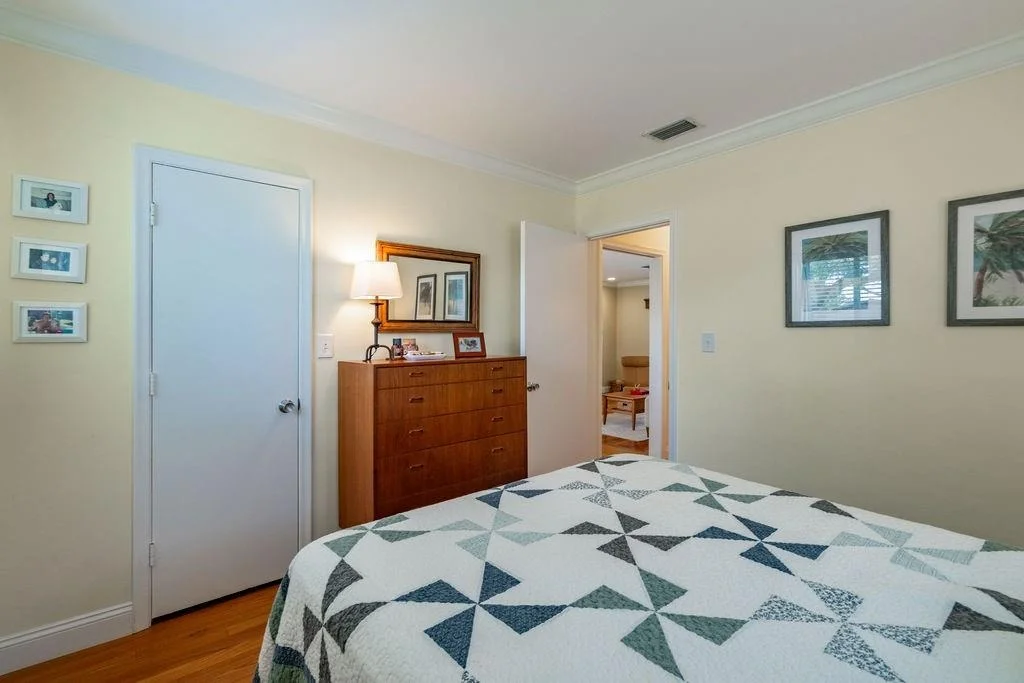 Photo of 571 SE 12th Street