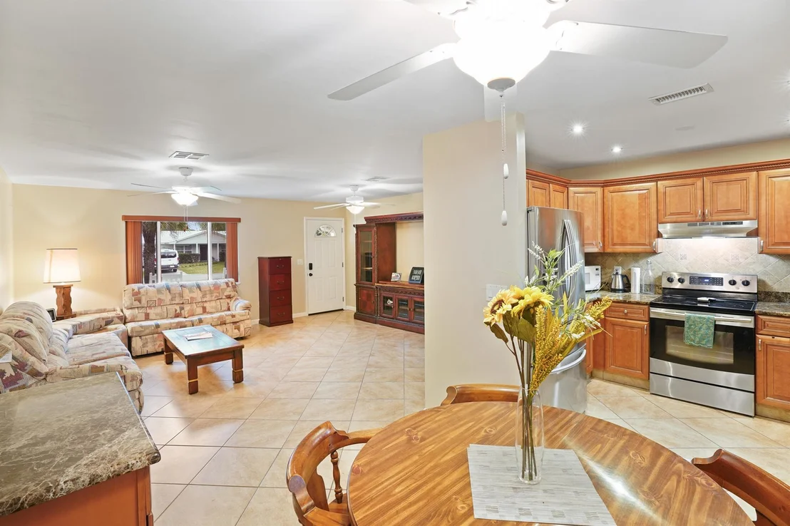 Photo of 7601 Donlon Road
