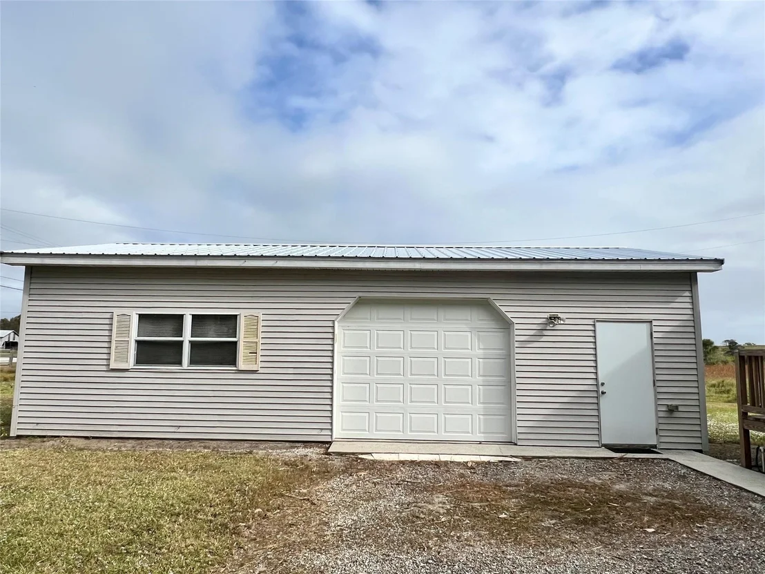 Photo of 2250 County Road 721 Loop