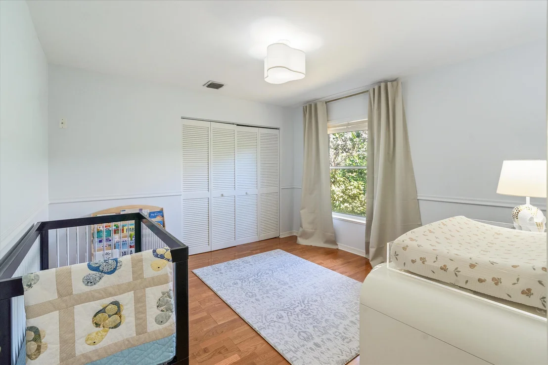 Photo of 2805 Hampton Circle E