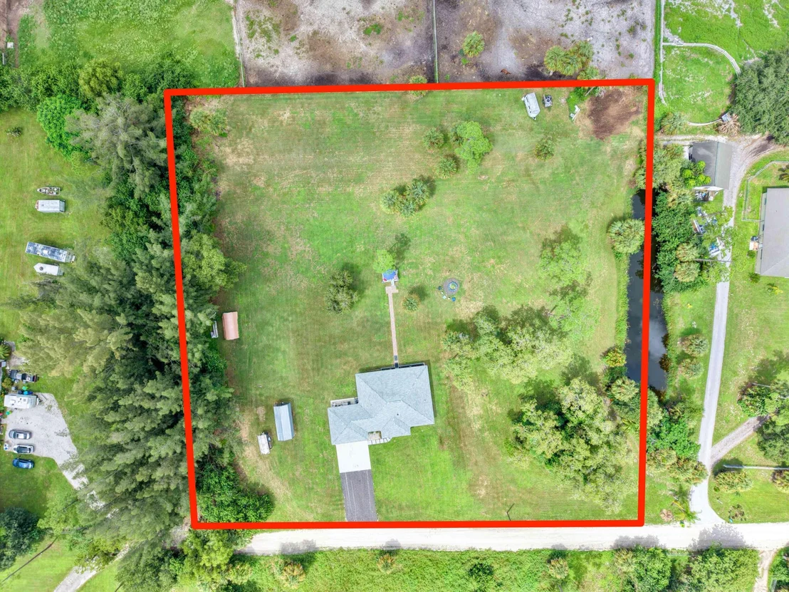Photo of 14171 BIDDEX Road