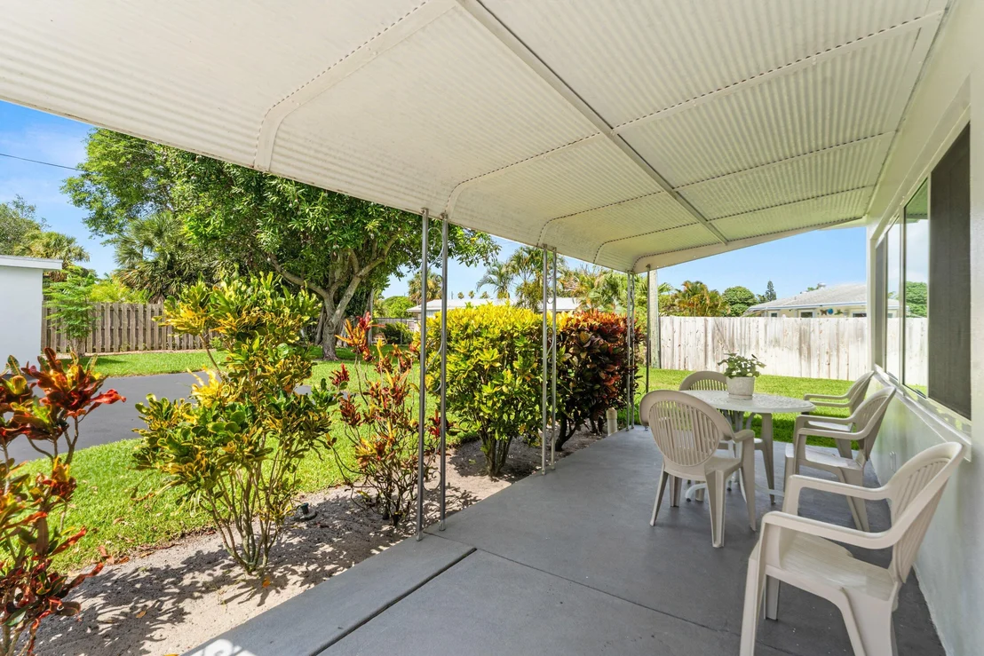 Photo of 245 Greenbriar Drive