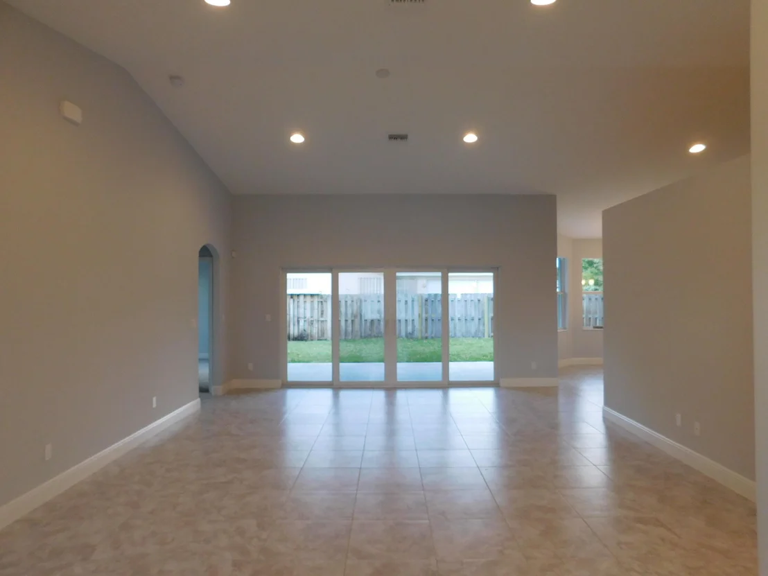 Photo of 437 Ebbtide Drive