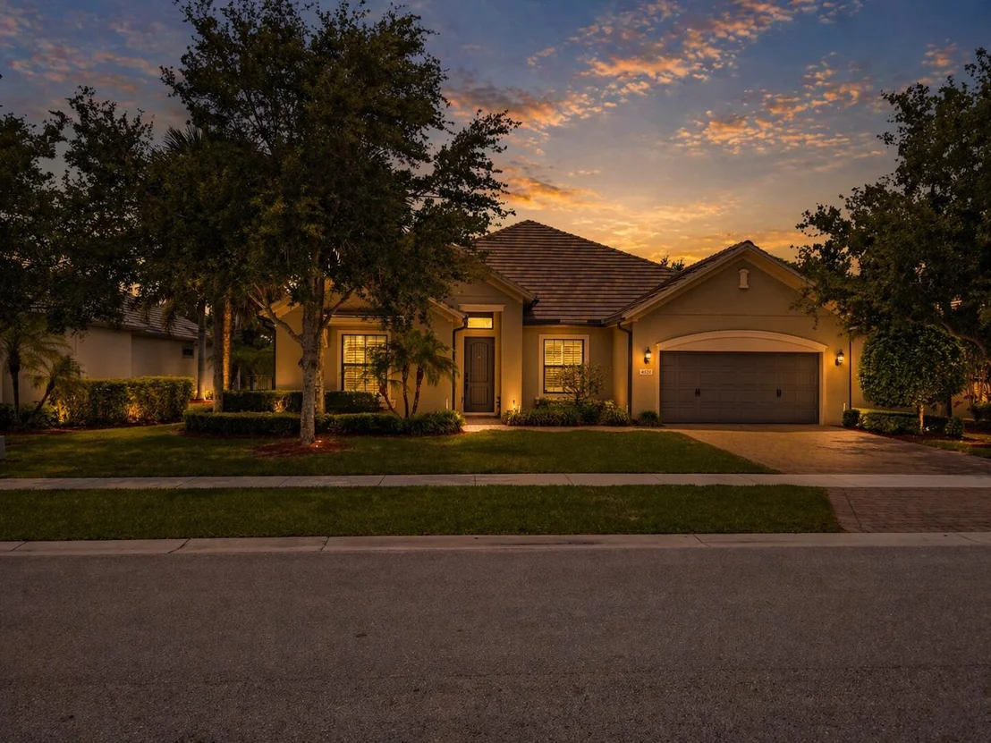 Photo of 4591 Siena Circle