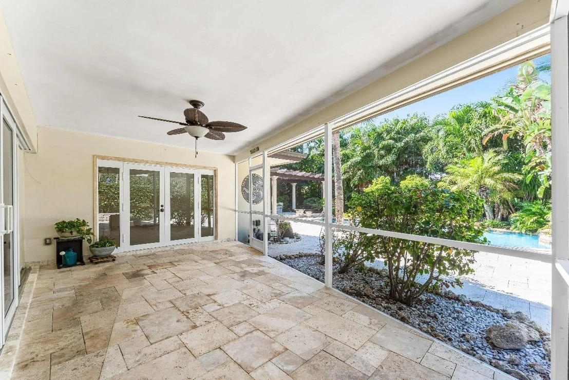 Photo of 2301 Banyan Road