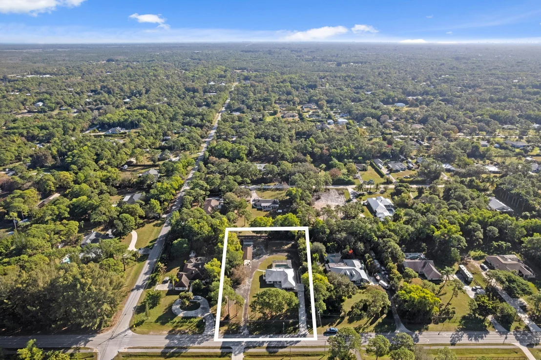 Photo of 17392 Mellen Lane