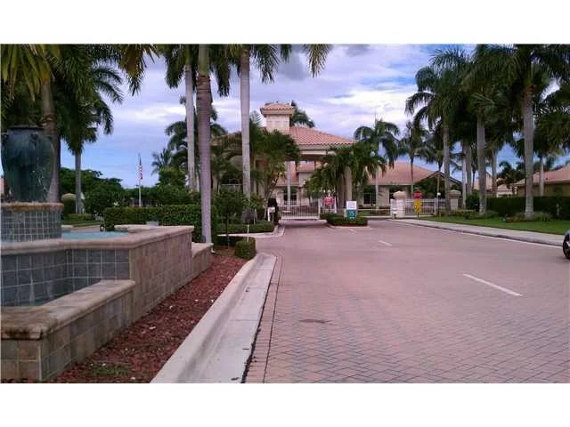 Photo of 10451 S Utopia Circle