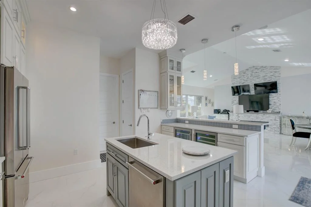 Photo of 4201 NE 30th Terrace