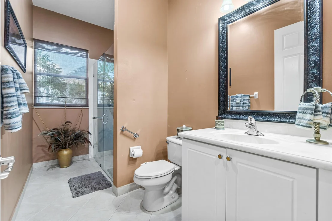 Photo of 1237 Canyon Way