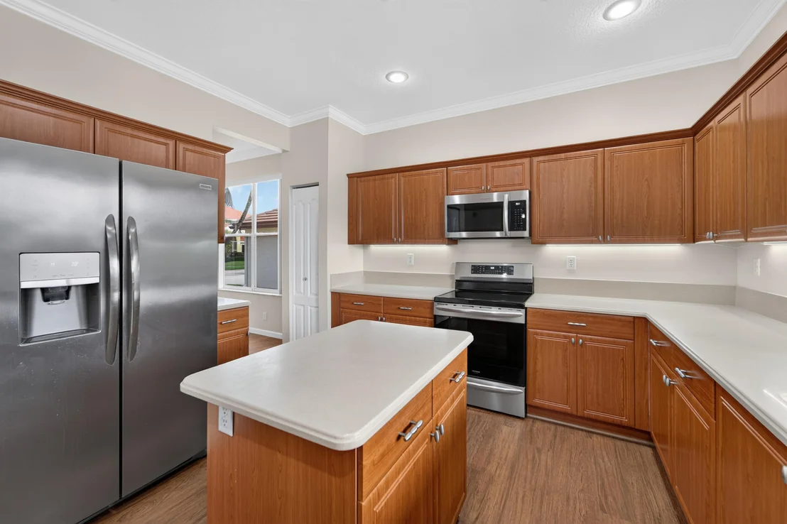 Photo of 5581 Descartes Circle