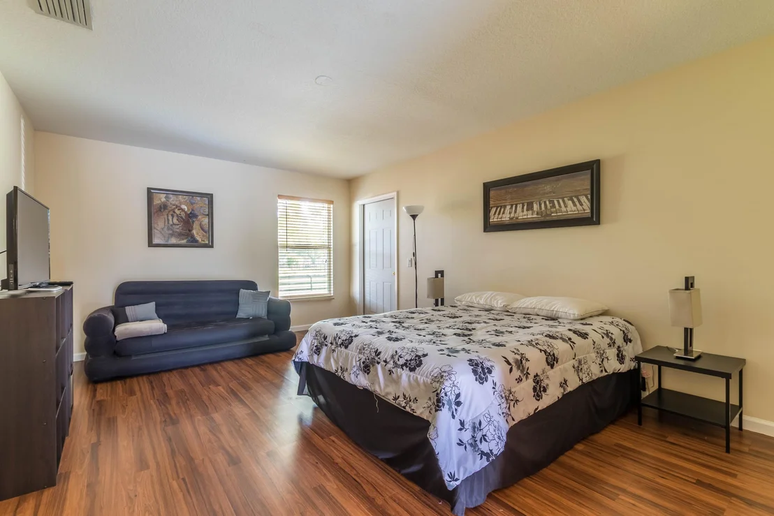 Photo of 833 Cindy Drive