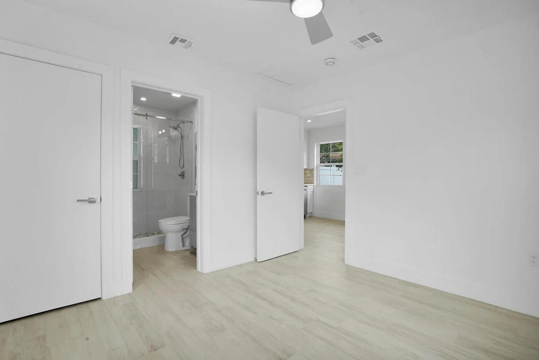 Photo of 826 Sunset Road