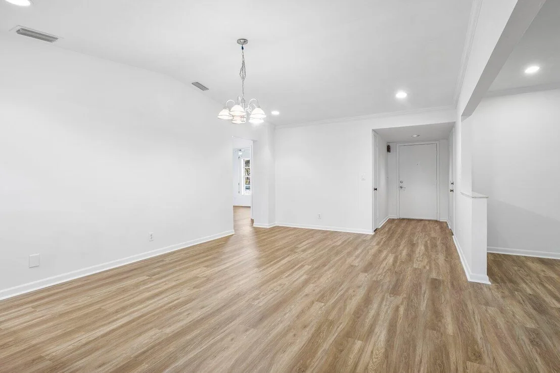 Photo of 5424 Viburnum Circle
