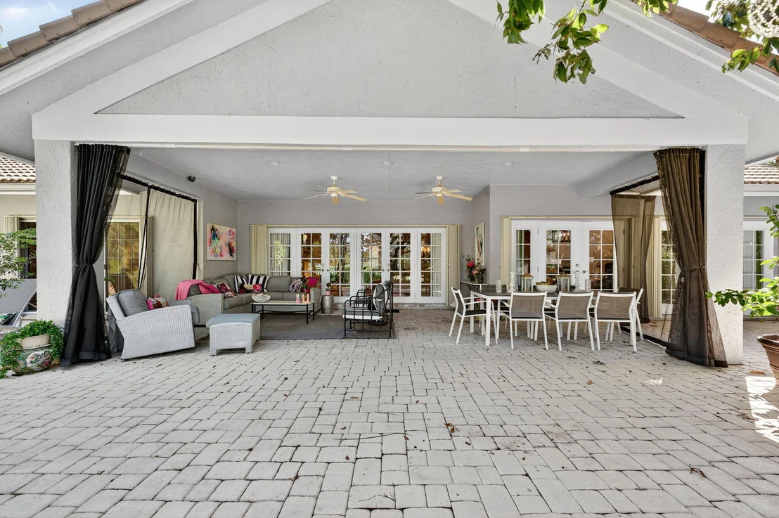 Photo of 7205 MANDARIN Drive