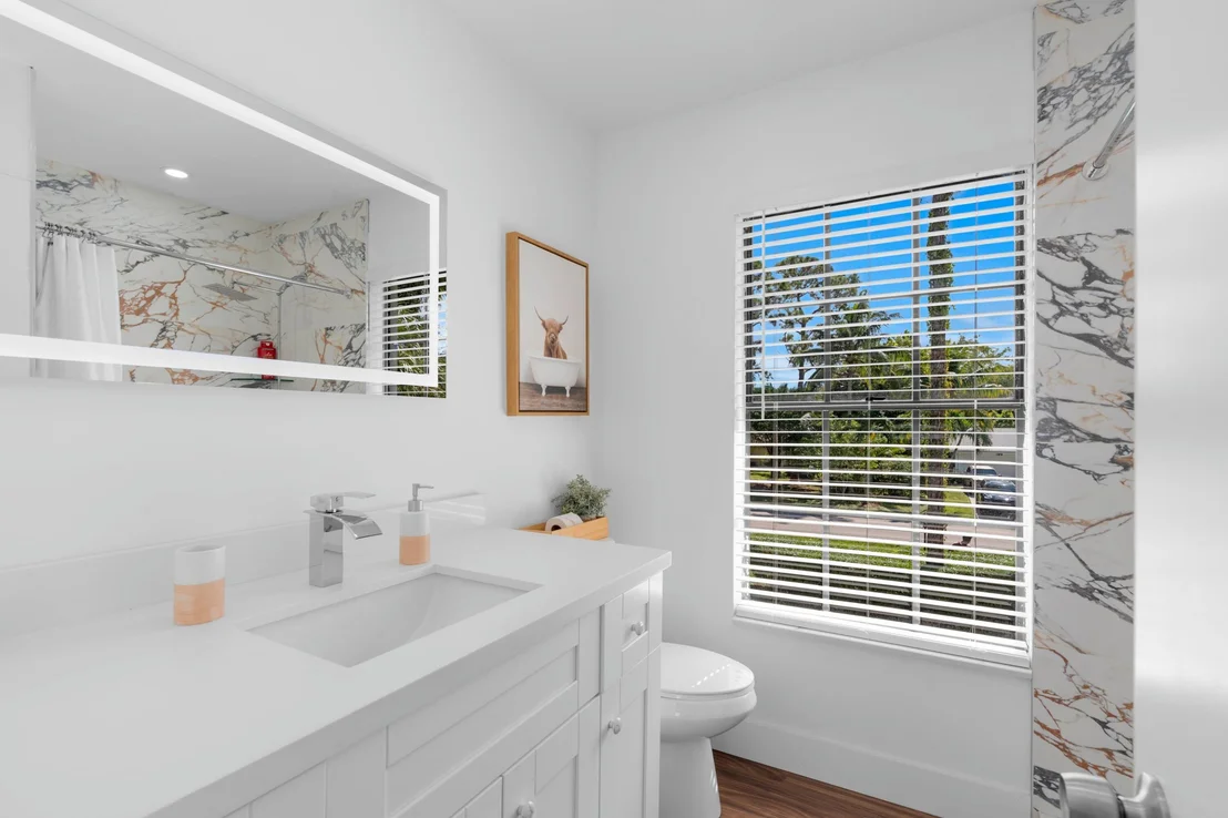 Photo of 5285 Sunrise Boulevard