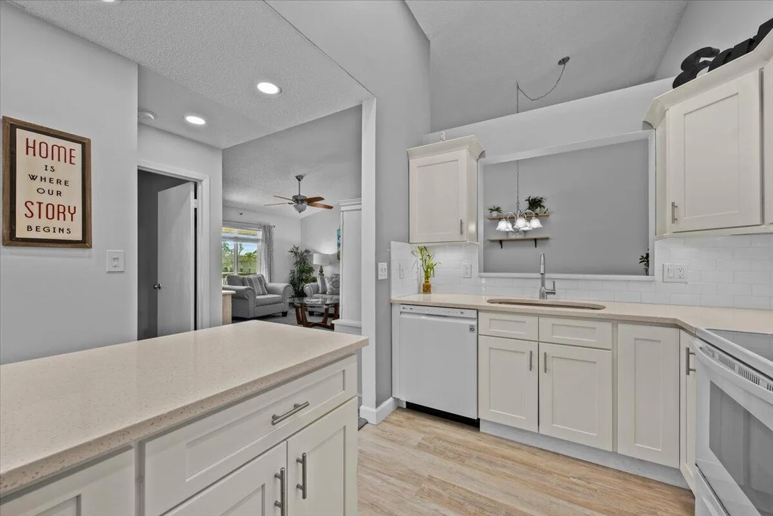 Photo of Unit F at 6552 Chasewood Drive