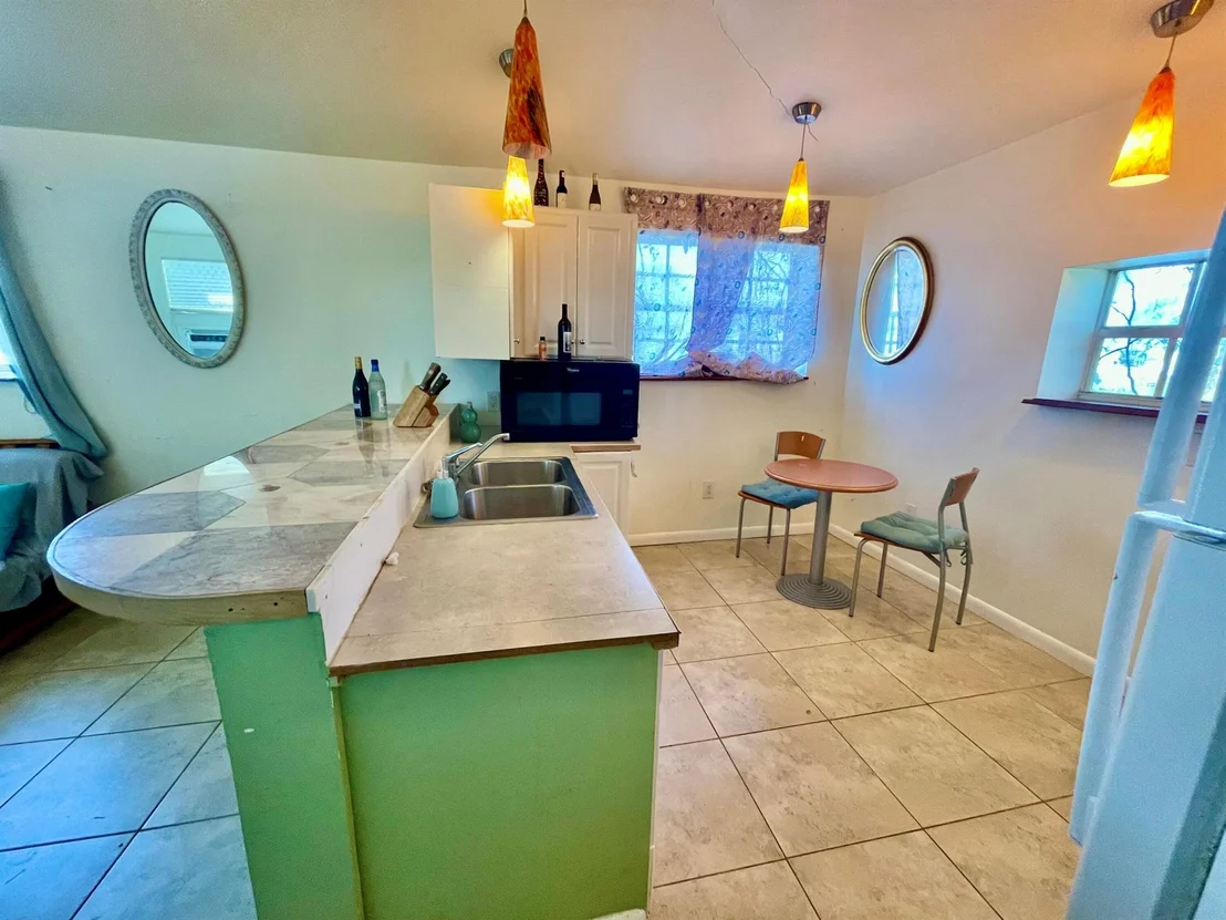 Photo of 1498 Hunter Road