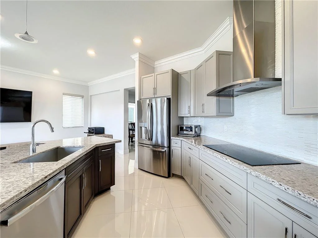 Photo of 10500 Waves Way