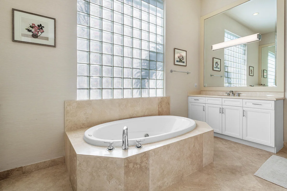 Photo of 8138 Valhalla Drive