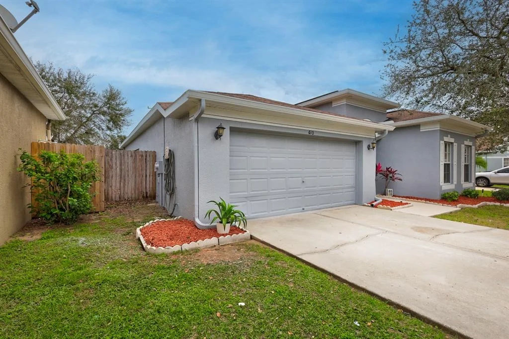 Photo of 610 Maple Point Drive