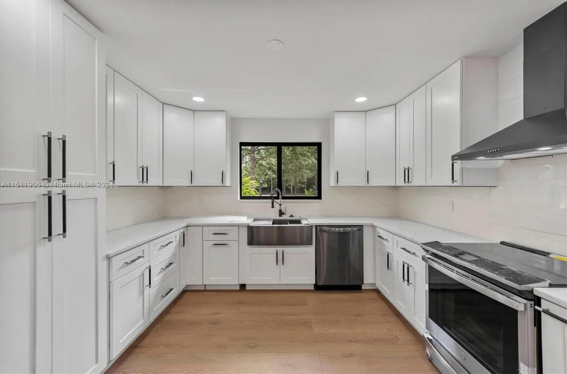 Photo of 15763 Alexander Run