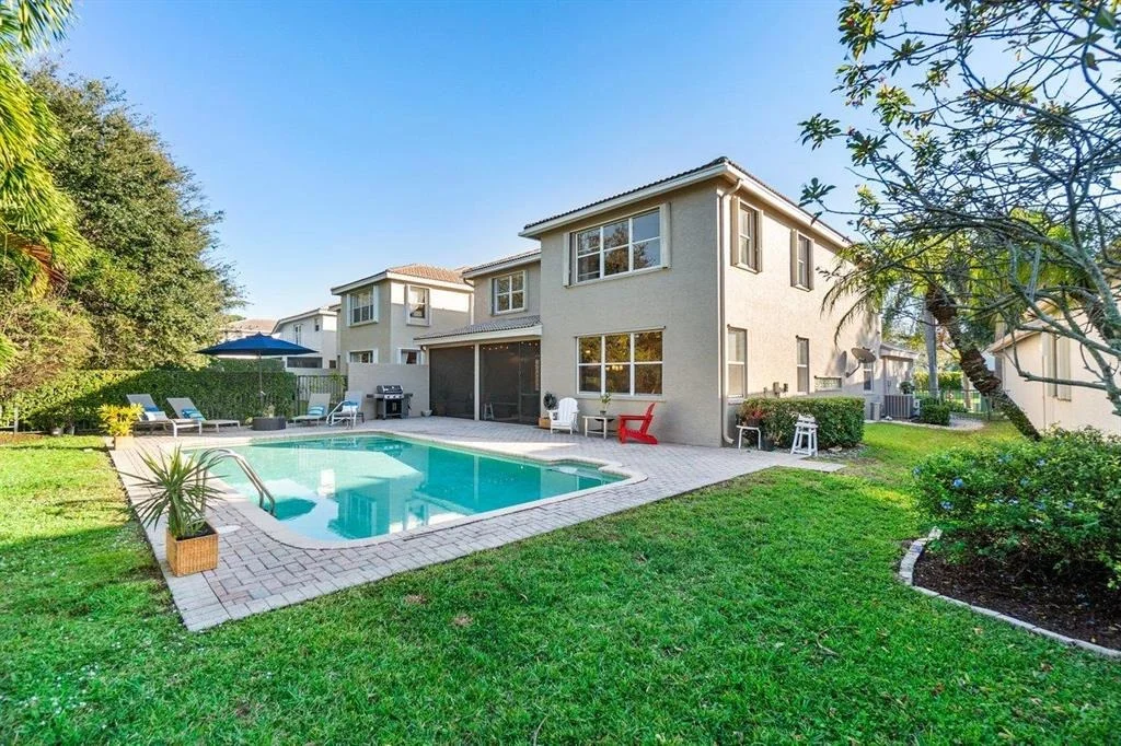 Photo of 19047 Skyridge Circle