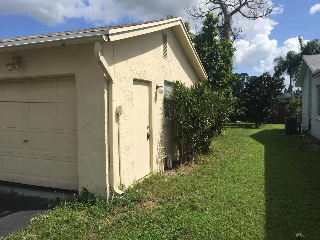 Photo of 7345 Pine Forest Circle
