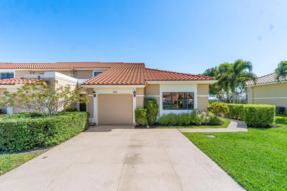 Photo of 900 Windermere Way