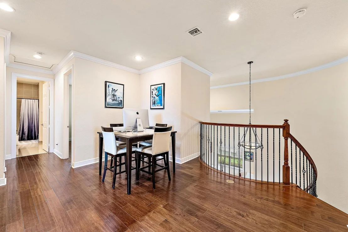 Photo of 168 Manor Circle